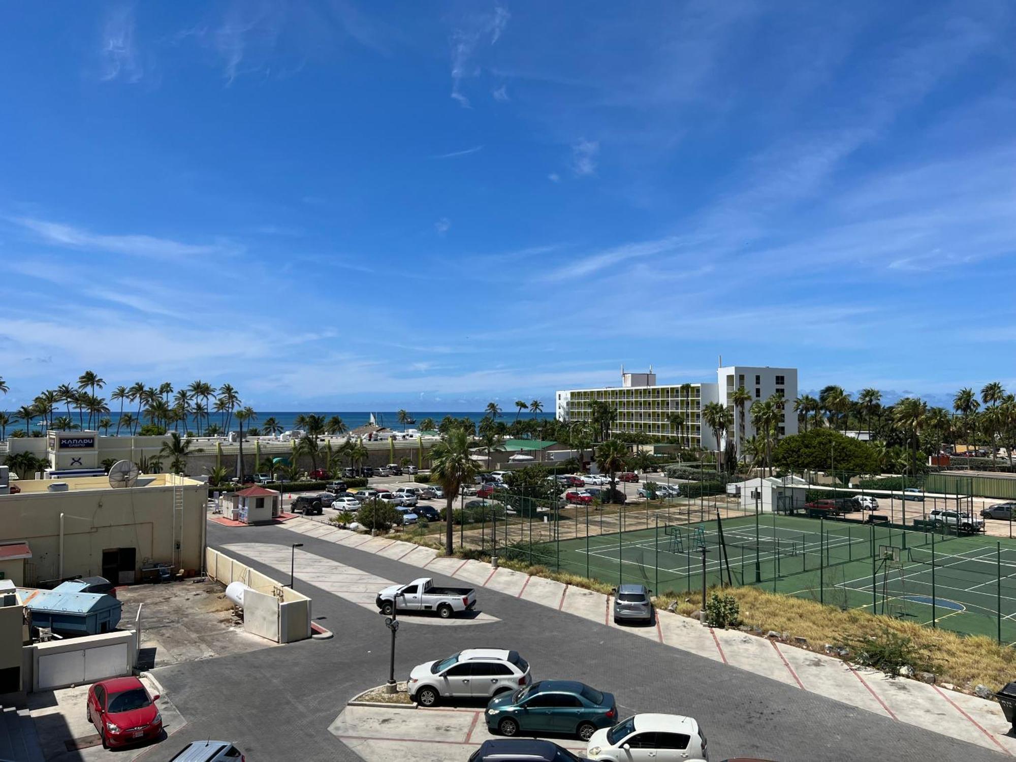 The Cove - Condo Hotel - Palm Beach Strip Номер фото