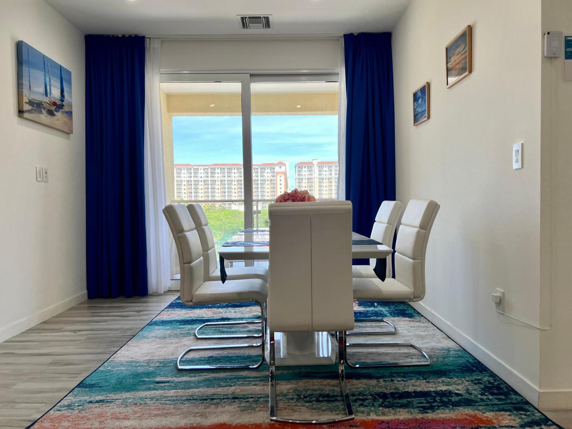 The Cove - Condo Hotel - Palm Beach Strip Номер фото