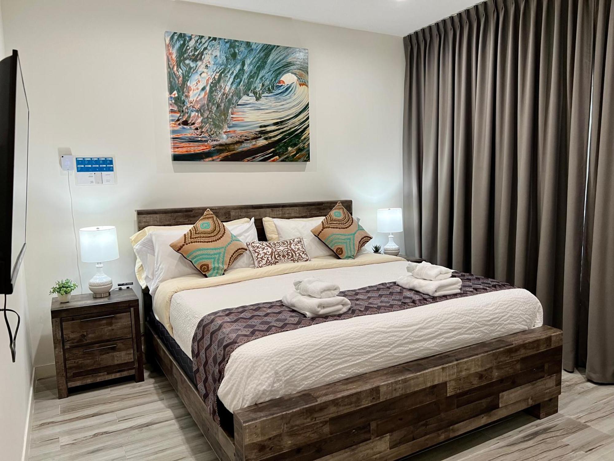 The Cove - Condo Hotel - Palm Beach Strip Номер фото